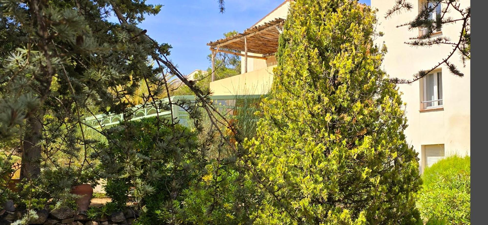 Hotel Cala Di L'Oru LʼÎle-Rousse Eksteriør bilde